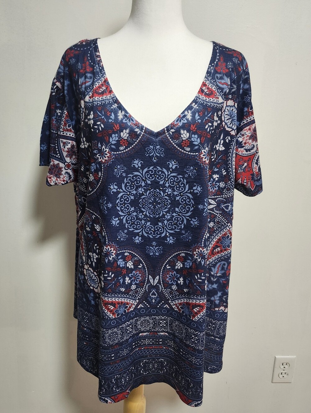 V-Neck Short Sleeve Paisley Print  Top With Subtle Stud Embelishment- Navy Blue
